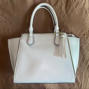 used handbag / purse